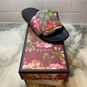 Gucci GG Blooms Supreme Floral Slide Sandal